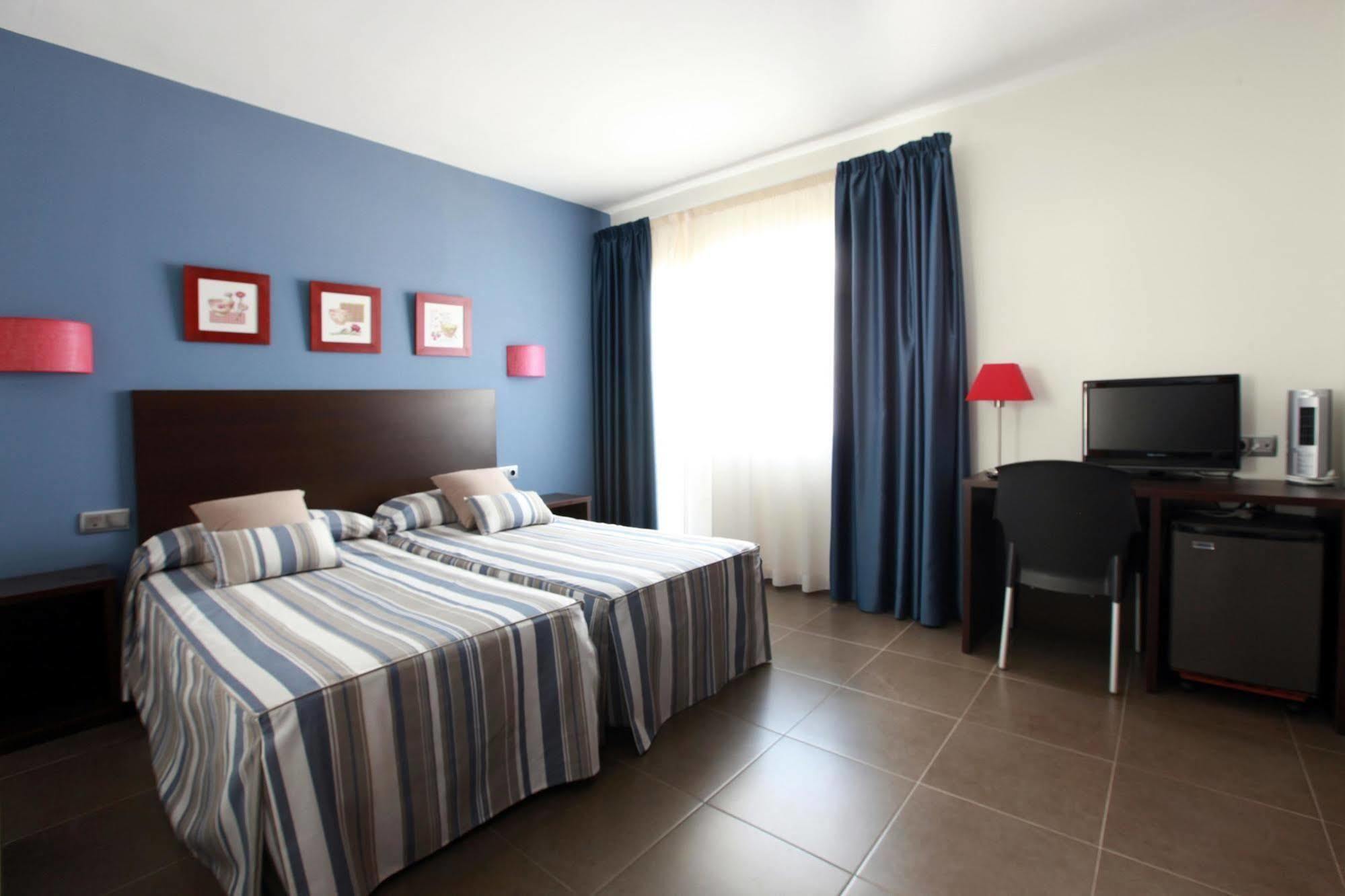 טוסה דה מאר Hotel Marblau Tossa מראה חיצוני תמונה